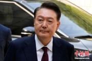 临猗韩国大选后尹锡悦首次出庭 面对选举结果提问保持沉默